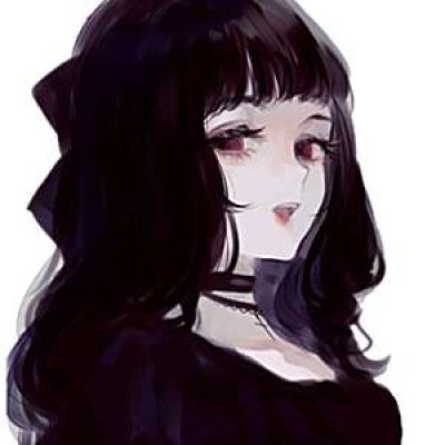 新娘轻拍沙发示意狗狗一起拍全家福